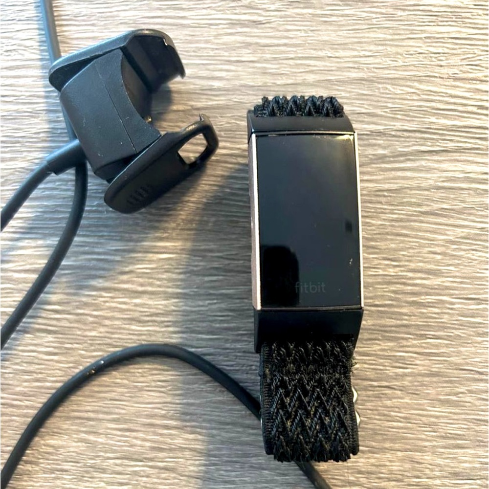 Fitbit Charge 3